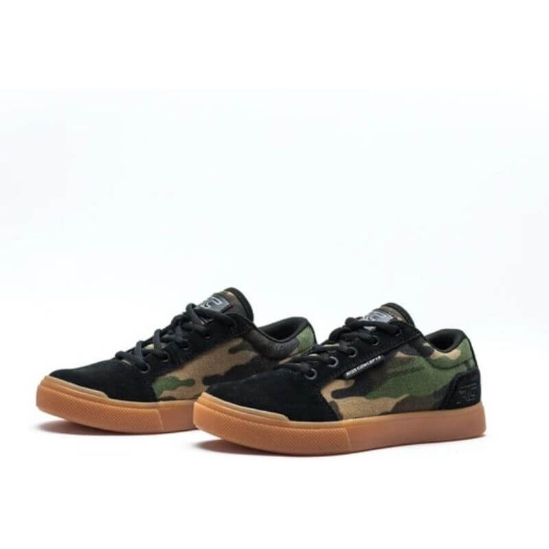Kolesarski čevlji RIDE CONCEPTS Vice CAMO/ČR