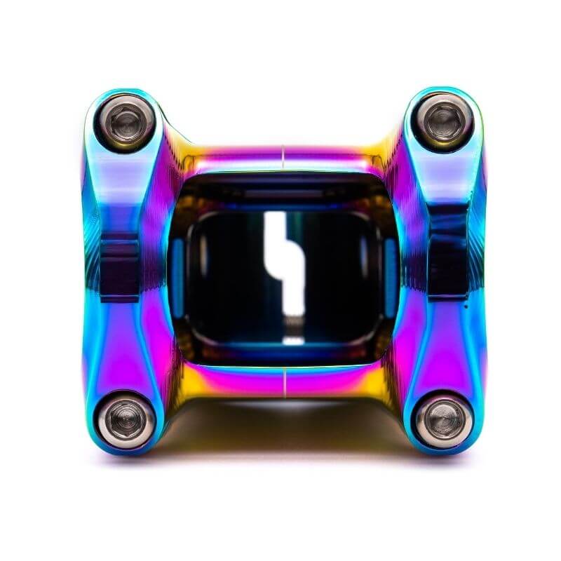 Krmilna opora NUKEPROOF Sam Hill Horizon 31.8mm Rainbow Oilslick Krmilna opora NUKEPROOF Sam Hill Horizon 31.8mm Rainbow Oilslick