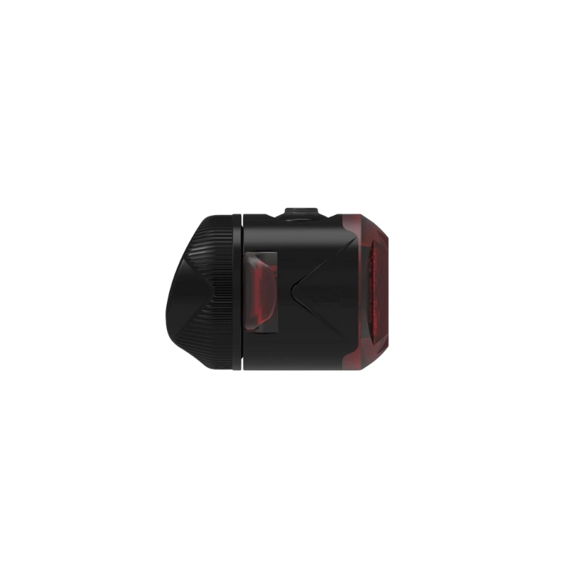 Zadnja lučka LEZYNE FEMTO USB Black
