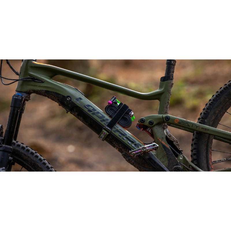 Trak za pritrditev MUC-OFF Utility Frame Strap Trak za pritrditev MUC-OFF Utility Frame Strap