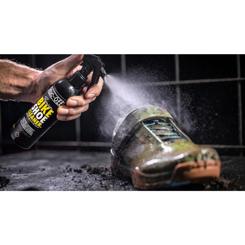 Čistilo za čevlje MUC-OFF Bike Shoe Cleaner 250ml Čistilo za čevlje MUC-OFF Bike Shoe Cleaner 250ml