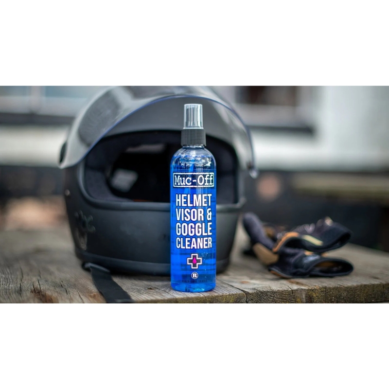 Set za čiščenje čelade, vizirja in očal MUC-OFF Helmet, Visor and Goggle Cleaning Kit V2 Set za čiščenje čelade, vizirja in očal MUC-OFF Helmet, Visor and Goggle Cleaning Kit V2