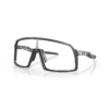 Sončna očala OAKLEY Sutro Matte Carbon / Clear Photochromic Sončna očala OAKLEY Sutro Matte Carbon / Clear Photochromic