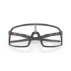 Sončna očala OAKLEY Sutro Matte Carbon / Clear Photochromic Sončna očala OAKLEY Sutro Matte Carbon / Clear Photochromic
