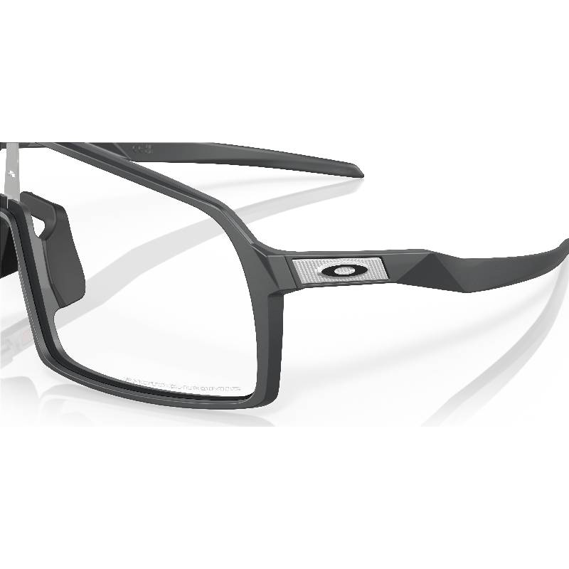 Sončna očala OAKLEY Sutro Matte Carbon / Clear Photochromic Sončna očala OAKLEY Sutro Matte Carbon / Clear Photochromic