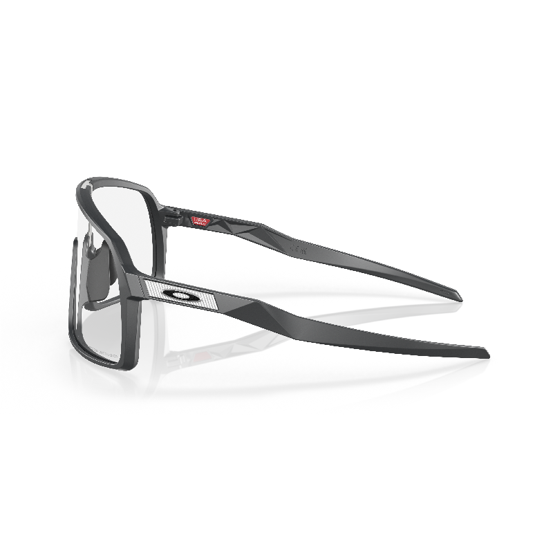 Sončna očala OAKLEY Sutro Matte Carbon / Clear Photochromic Sončna očala OAKLEY Sutro Matte Carbon / Clear Photochromic
