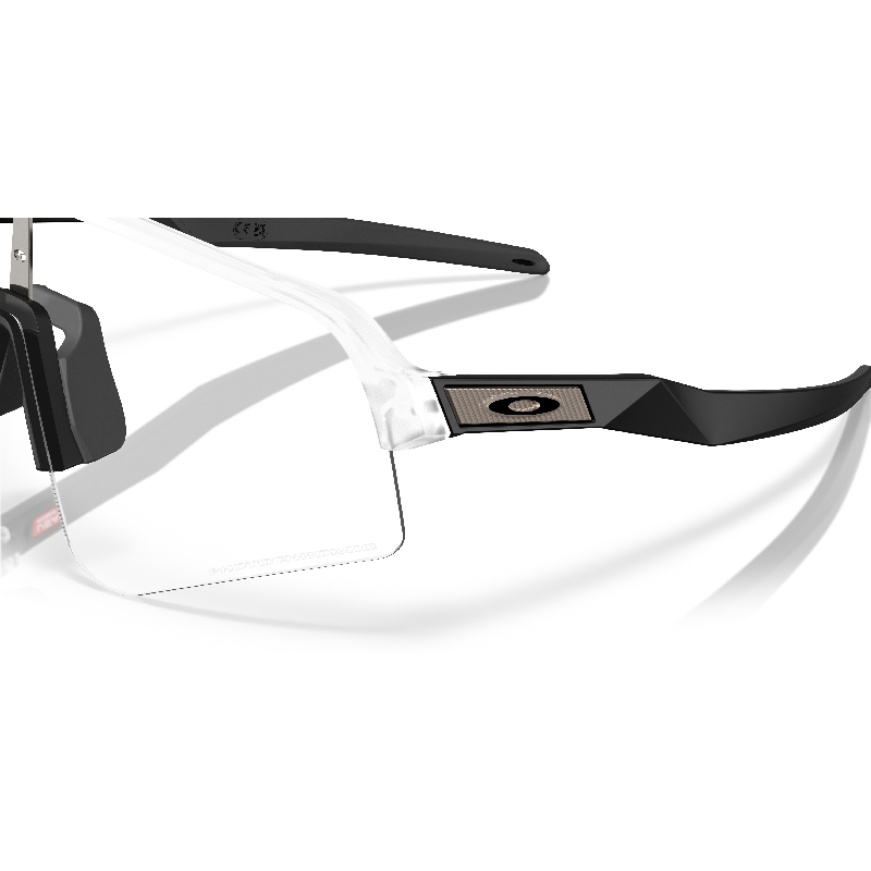 Sončna očala OAKLEY Sutro Lite Sweep Matte Clear / Clear Photochromic Sončna očala OAKLEY Sutro Lite Sweep Matte Clear / Clear Photochromic
