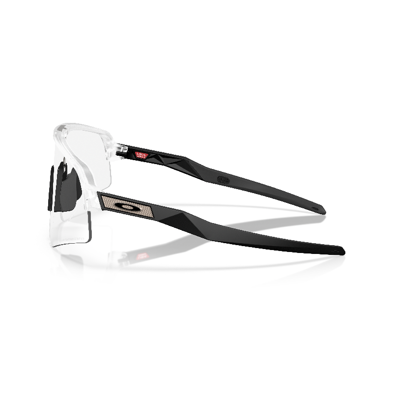 Sončna očala OAKLEY Sutro Lite Sweep Matte Clear / Clear Photochromic Sončna očala OAKLEY Sutro Lite Sweep Matte Clear / Clear Photochromic