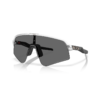 Sončna očala OAKLEY Sutro Lite Sweep Matte Clear / Clear Photochromic Sončna očala OAKLEY Sutro Lite Sweep Matte Clear / Clear Photochromic